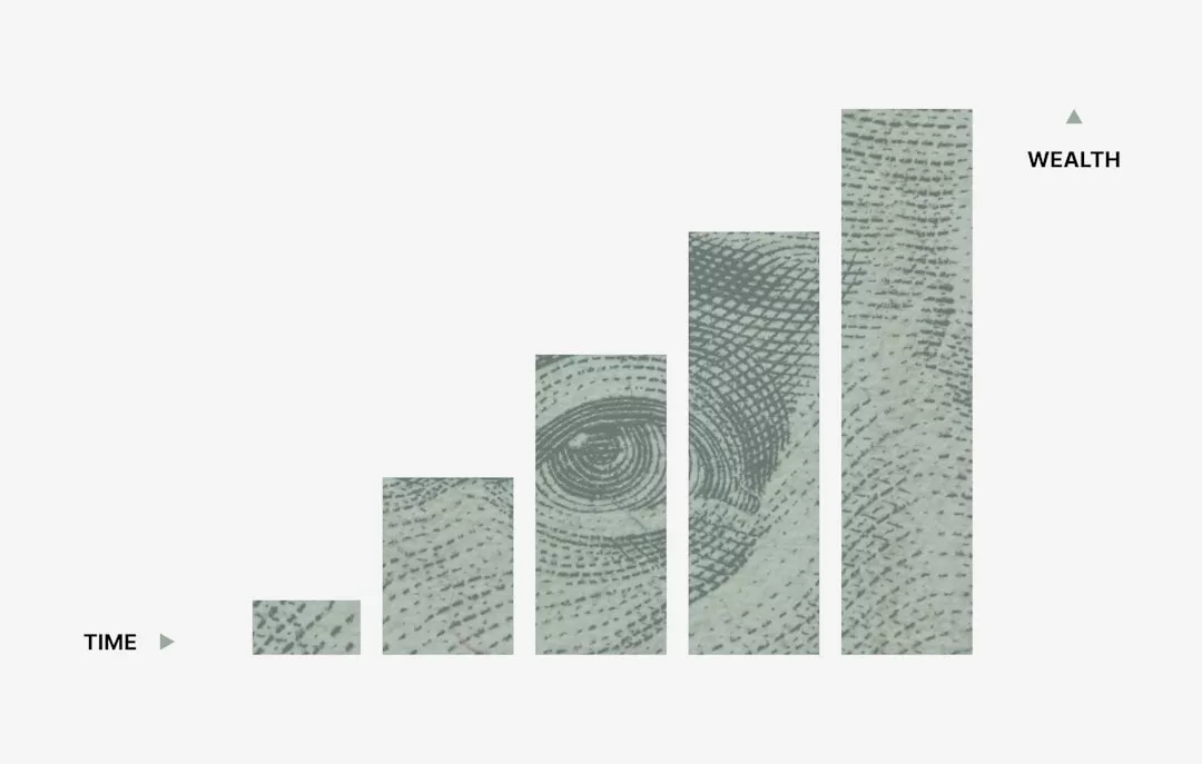 Bar graph with increasing bars over time, depicting growing wealth in Puerto Pollensa, featuring a money pattern and highlighting rising resale values through market analysis.
